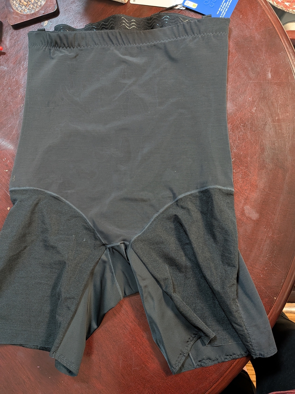 Honeylove High-Waist Shaping Shorts in Black - Picture 2 of 11